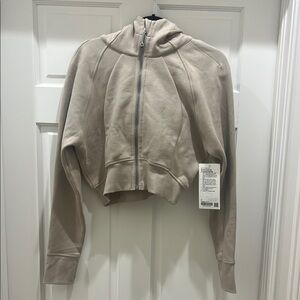 Lululemon Athletica Tan Cropped Hoodie Sweatshirt. Scuba full zip cropped hoodie